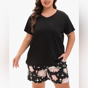 Black V-Neck Women's Sleepwear Set